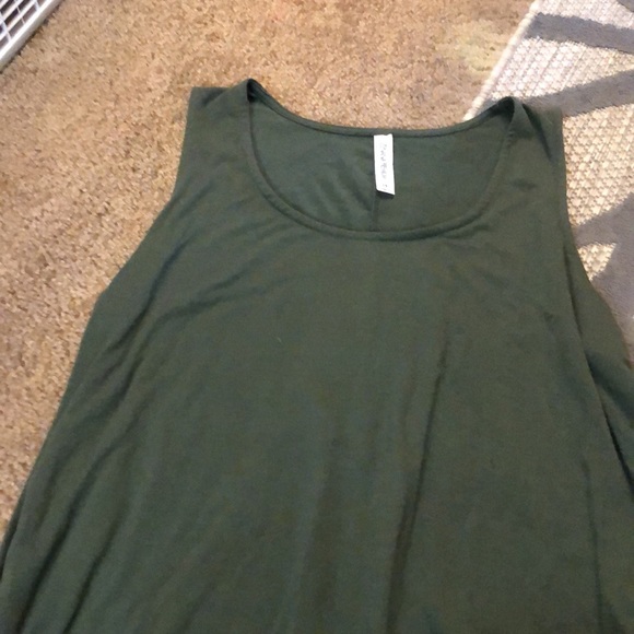Tank top - Picture 2 of 2